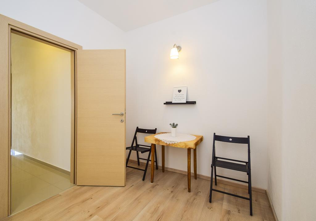 Amadrian Apartments Szybenik Zewnętrze zdjęcie