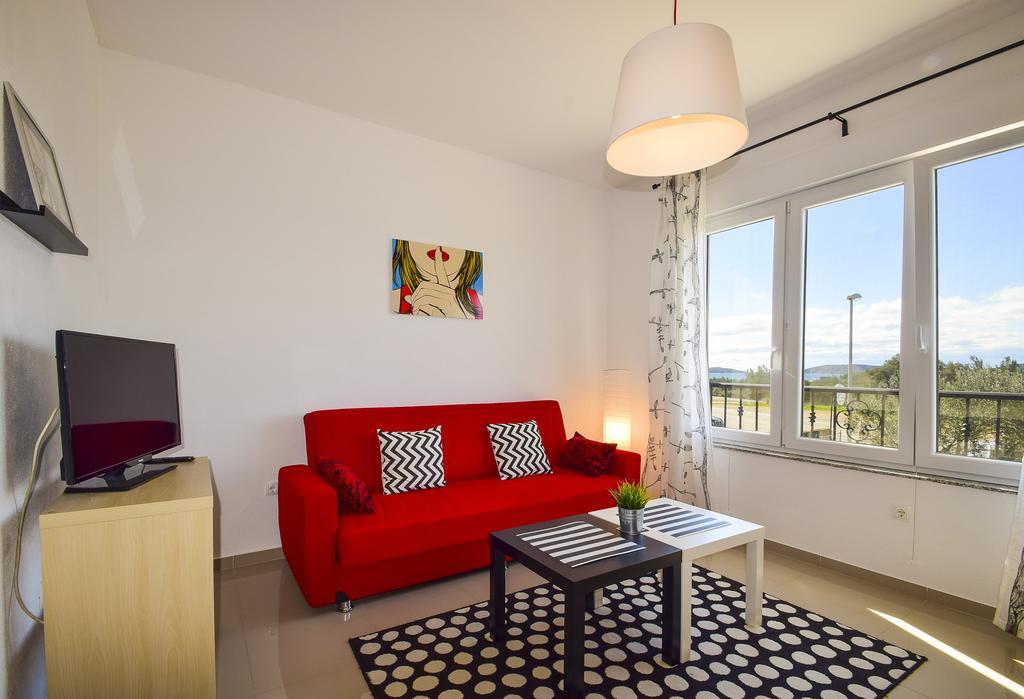 Amadrian Apartments Szybenik Zewnętrze zdjęcie