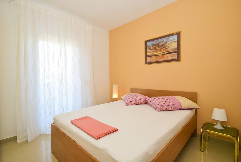 Amadrian Apartments Szybenik Zewnętrze zdjęcie