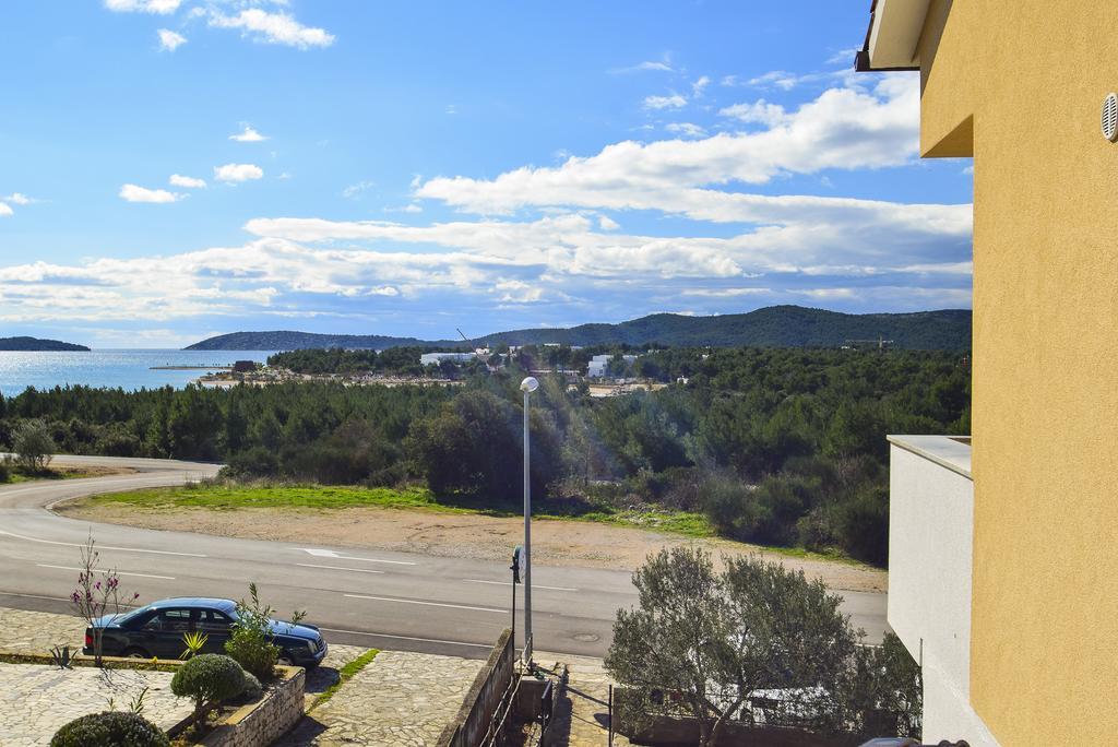 Amadrian Apartments Szybenik Zewnętrze zdjęcie
