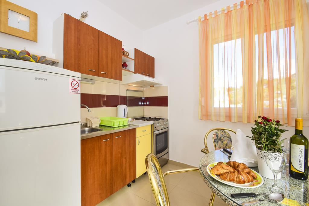 Amadrian Apartments Szybenik Pokój zdjęcie