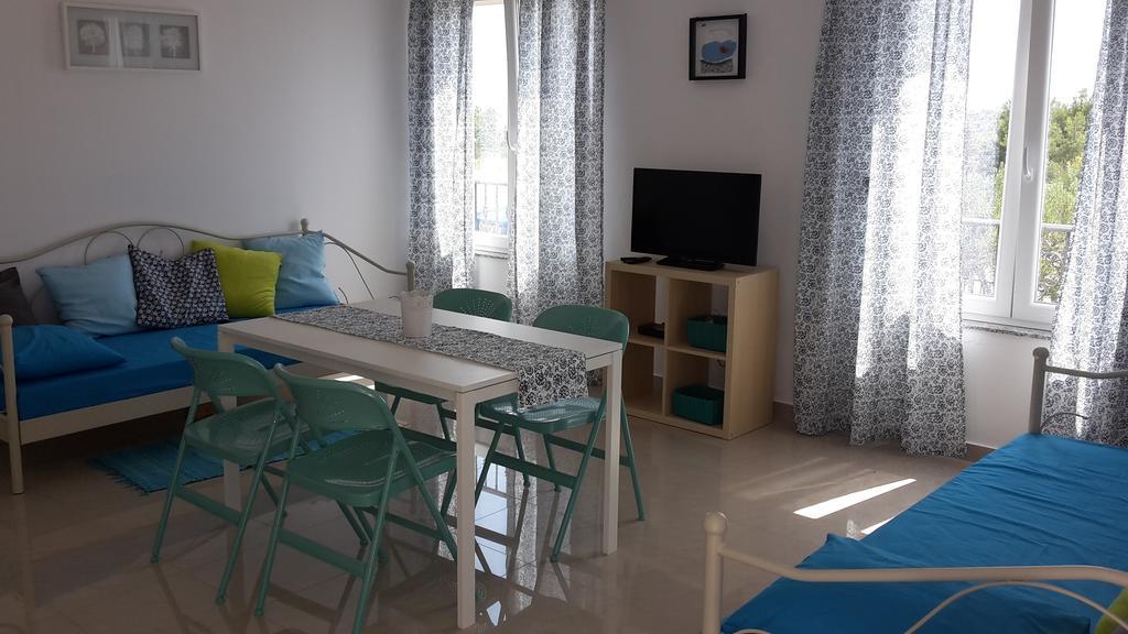 Amadrian Apartments Szybenik Zewnętrze zdjęcie