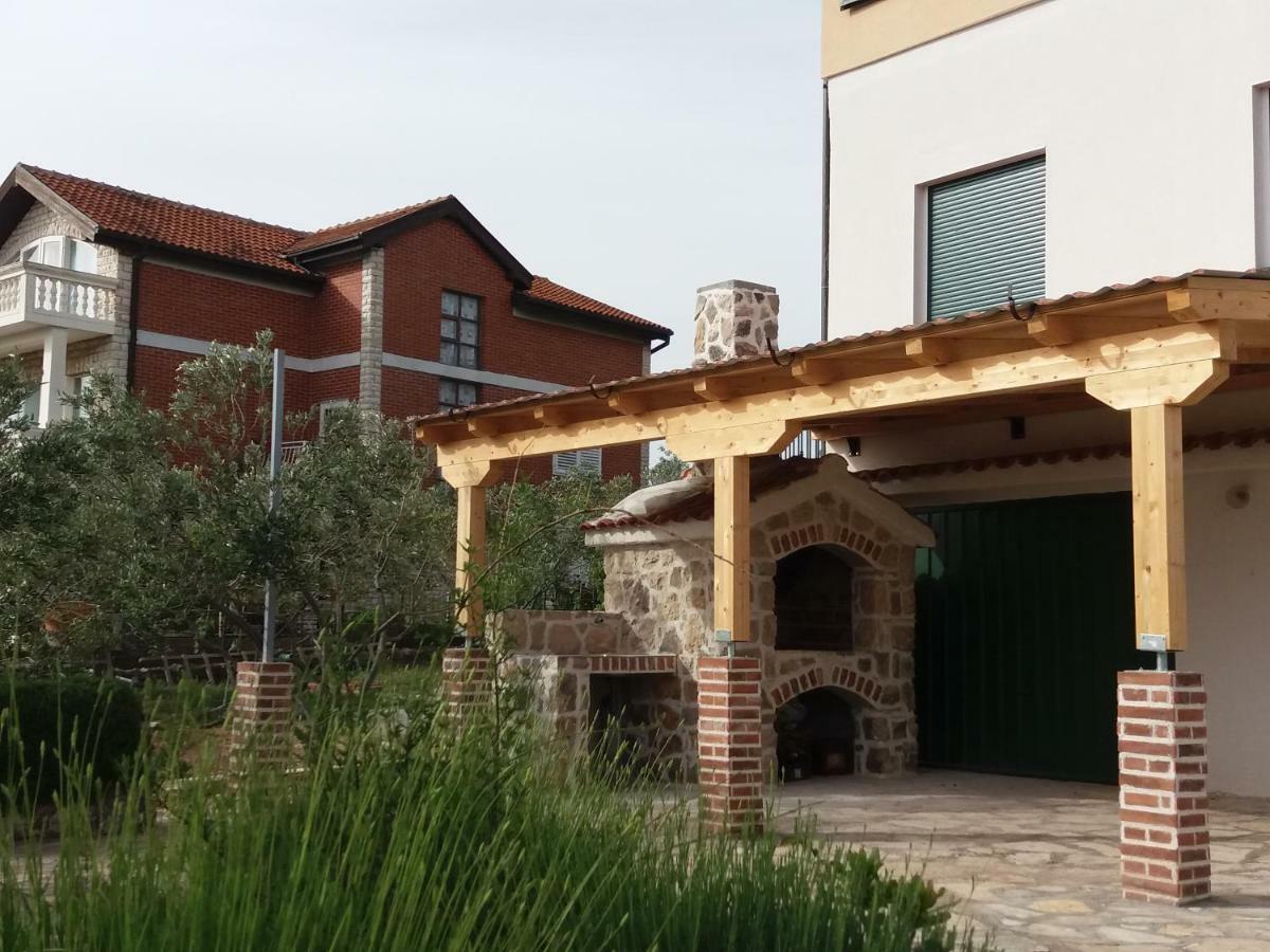 Amadrian Apartments Szybenik Zewnętrze zdjęcie